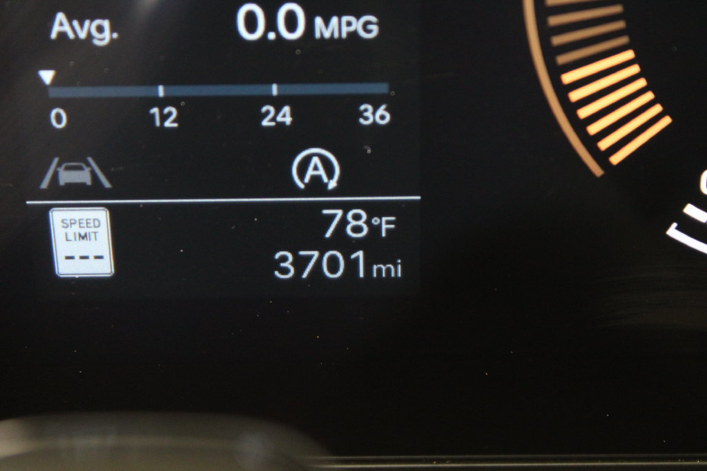 Certified 2026 Hyundai Santa Fe SEL FWD image 30