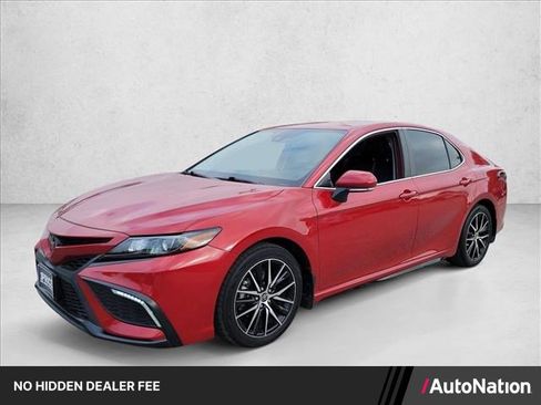 Used 2023 Toyota Camry SE w/ Convenience Package FWD image 1