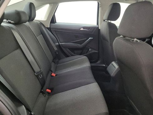 Used 2020 Volkswagen Jetta SE FWD image 19