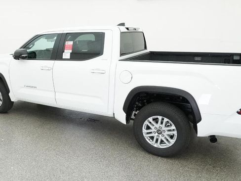 New 2026 Toyota Tundra SR5 AWD/4WD image 21