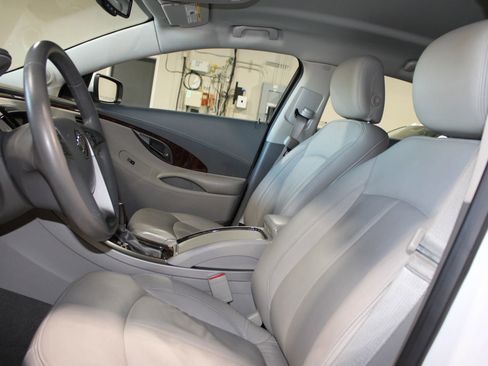 Used 2013 Buick LaCrosse Leather image 21