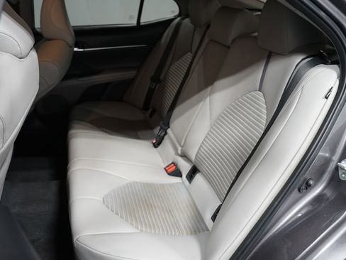 Used 2023 Toyota Camry SE image 27