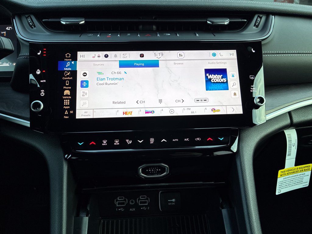 New 2026 Jeep Grand Cherokee Altitude AWD/4WD image 19