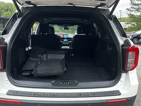 Certified 2021 Ford Explorer ST w/ Equipment Group 401A AWD/4WD image 18