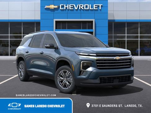 New 2025 Chevrolet Traverse LT w/ Driver Confidence Package image 7