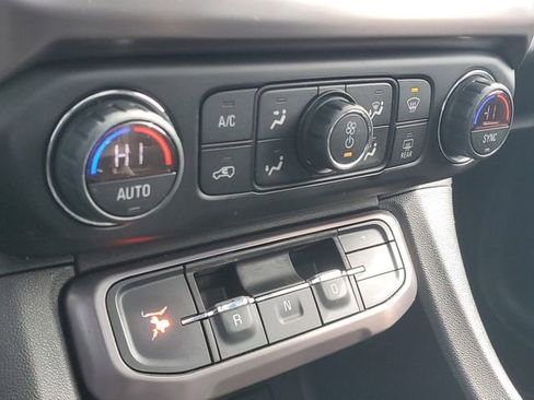 Certified 2020 GMC Acadia AT4 w/ GMC Pro Grade Package image 29