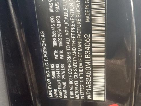 Used 2021 Porsche Macan S AWD/4WD image 8