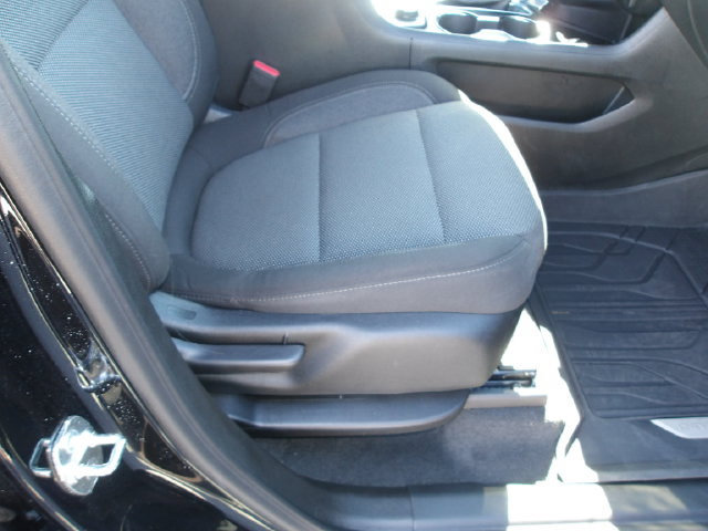 Used 2023 Chevrolet Traverse LT AWD/4WD image 11