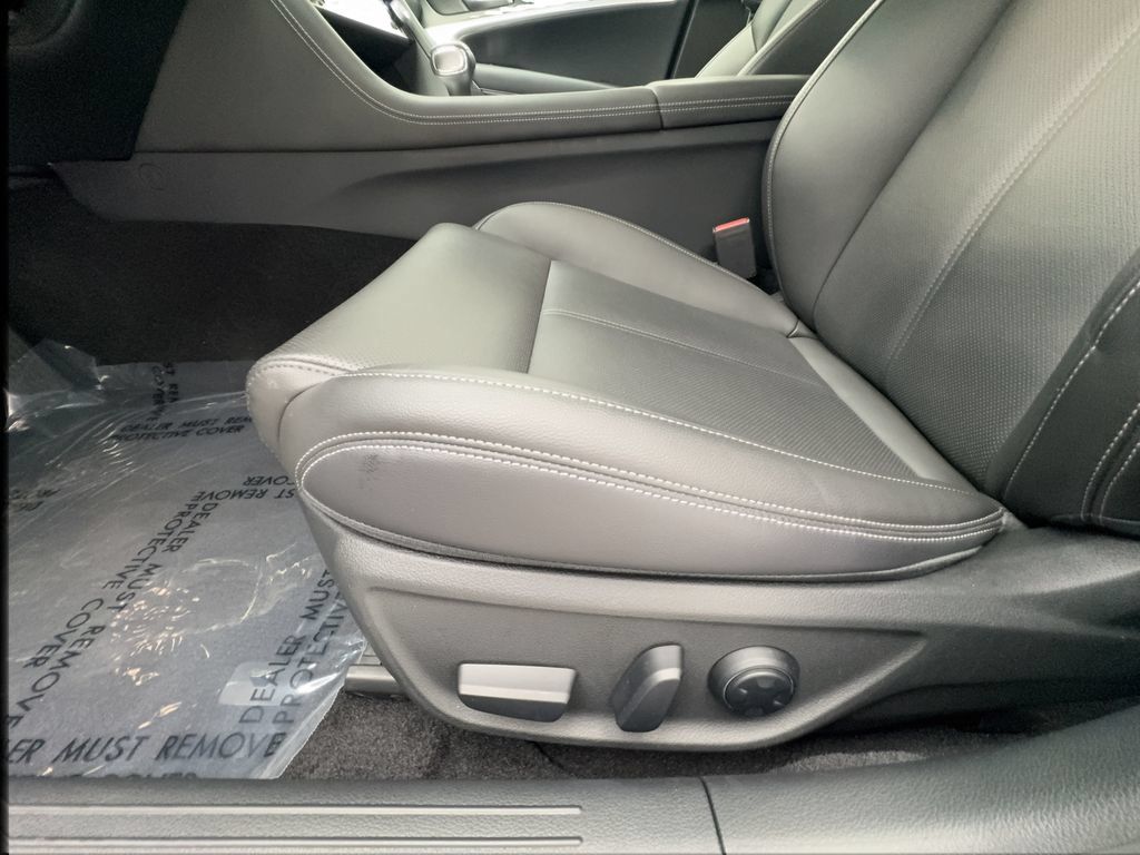 Used 2026 Genesis G70 2.5T RWD image 20