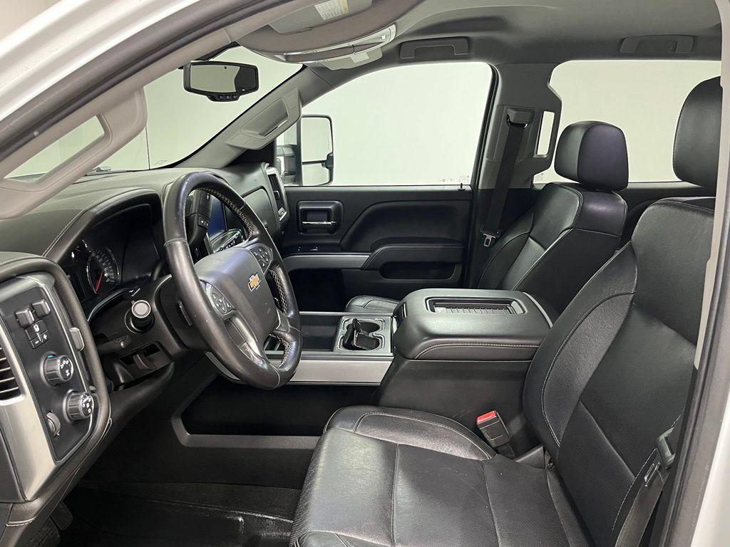Used 2018 Chevrolet Silverado 2500 LTZ w/ Custom Sport Edition AWD/4WD image 21