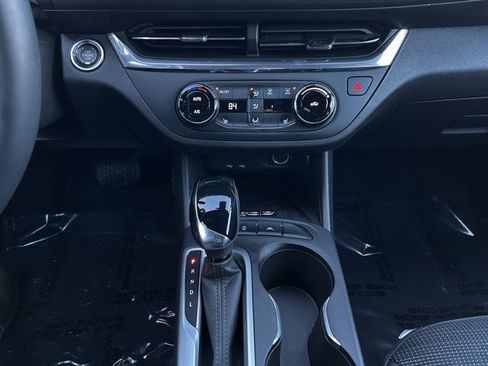 Used 2025 Buick Envista Preferred w/ Convenience I Package image 22