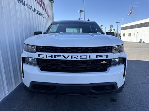 Used 2020 Chevrolet Silverado 1500 Custom w/ Custom Value Package image 7
