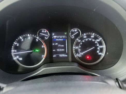 Used 2020 Lexus GX 460 Premium AWD/4WD image 14