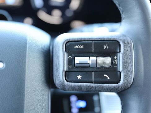 Certified 2025 Hyundai Santa Fe Limited image 40