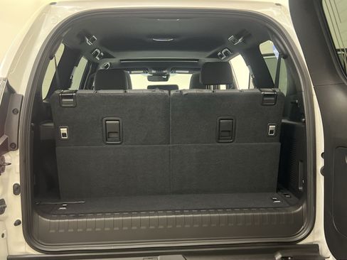 Used 2023 Lexus GX 460 Premium w/ Premium Package AWD/4WD image 47