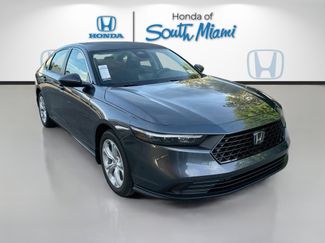 Used 2025 Honda Accord LX video 1