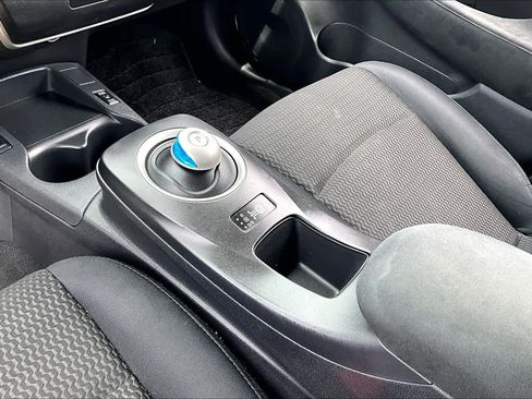 Used 2015 Nissan Leaf S w/ Charge Package FWD image 15