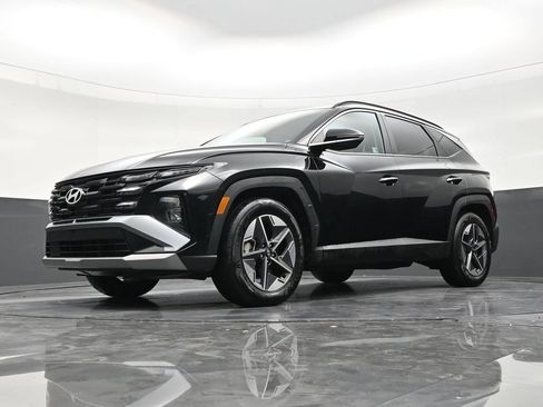 Used 2025 Hyundai Tucson SEL FWD image 20