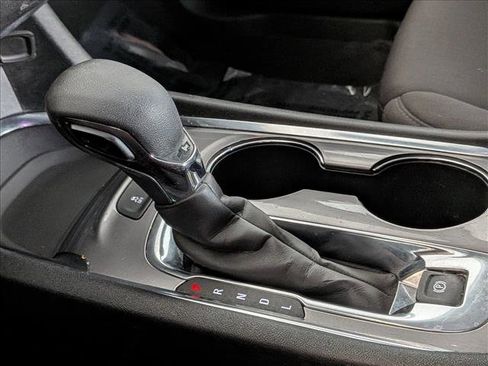 Used 2024 Chevrolet Malibu LT image 12