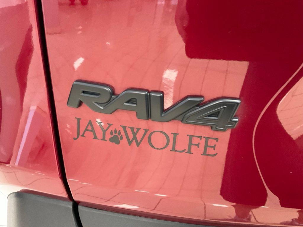 Used 2025 Toyota RAV4 XLE Premium w/ Weather Package AWD/4WD image 25