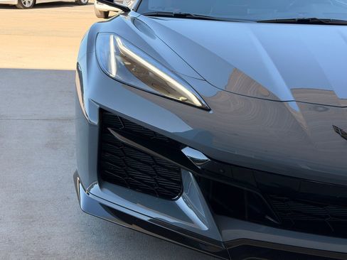 Used 2024 Chevrolet Corvette E-Ray image 37