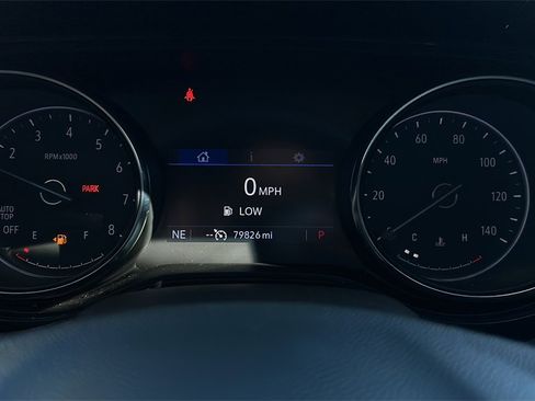 Used 2020 Buick Encore GX Preferred w/ Cold Weather Comfort Package image 25