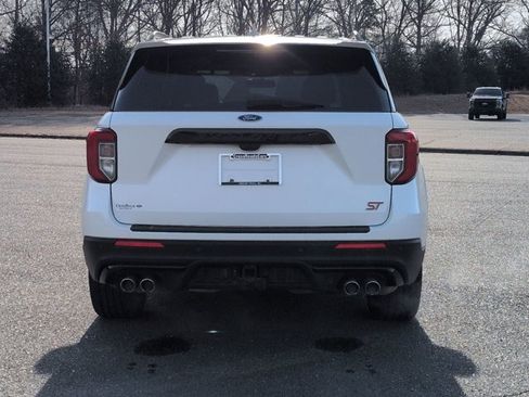 Certified 2023 Ford Explorer ST w/ Equipment Group 401A image 5