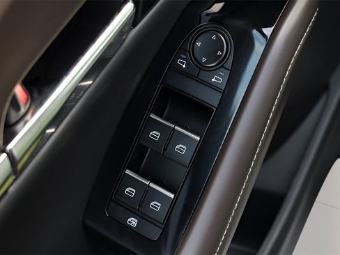 Used 2024 MAZDA CX-30 2.5 Turbo w/ Premium Plus Pkg image 23