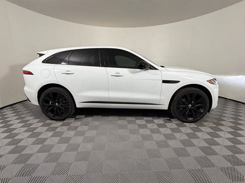 New 2026 Jaguar F-PACE R-Dynamic S image 8