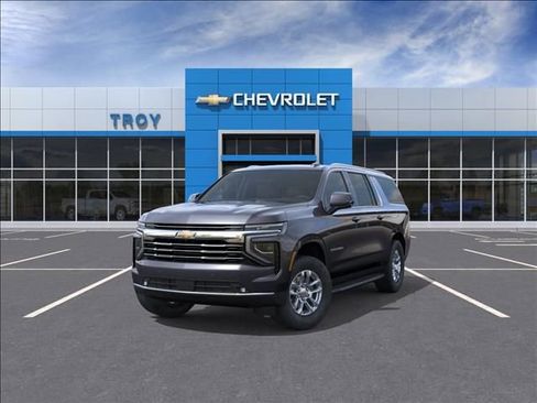 New 2026 Chevrolet Suburban LT AWD/4WD image 8