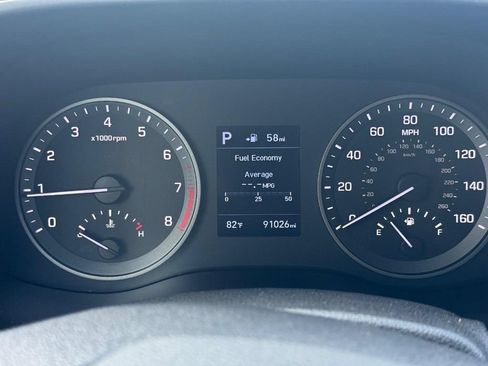 Used 2019 Hyundai Tucson SE AWD/4WD image 24