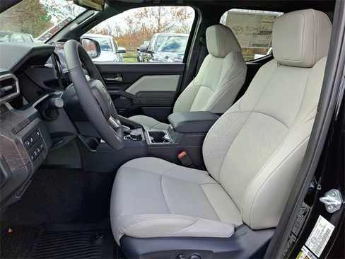New 2025 Toyota Tacoma Limited image 6