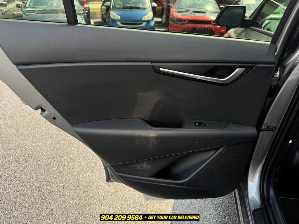 Used 2026 Kia Niro LX FWD image 24