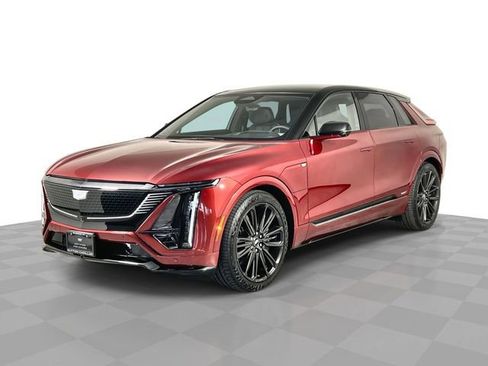 Certified 2026 Cadillac Lyriq V AWD/4WD image 1