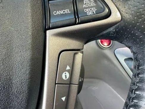 Used 2016 Honda Odyssey Touring Elite image 30