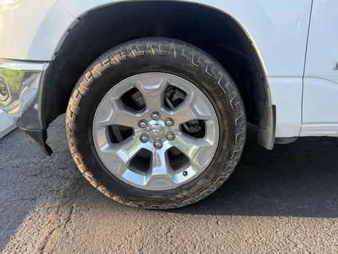 Used 2019 RAM 1500 Big Horn image 29