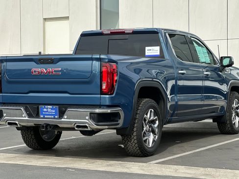 Used 2024 GMC Sierra 1500 SLT w/ SLT Premium Plus Package image 3