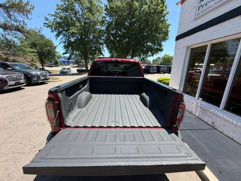 Used 2017 GMC Sierra 1500 SLT w/ All Terrain Package AWD/4WD image 17