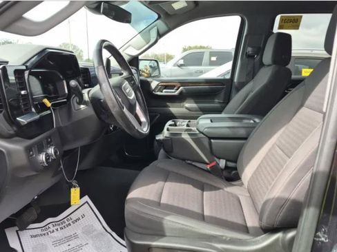 Used 2022 GMC Sierra 1500 SLE image 6