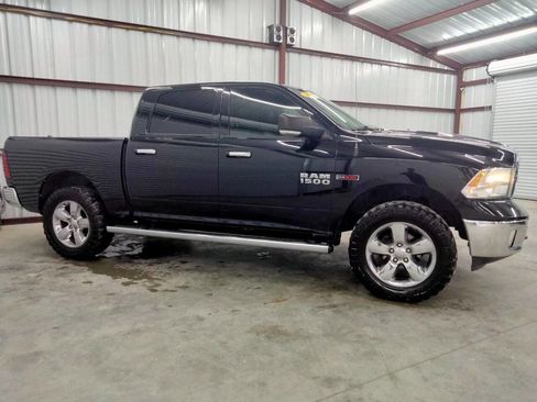 Used 2015 RAM 1500 Lone Star image 4