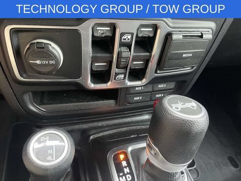 Used 2019 Jeep Wrangler Unlimited Sport S AWD/4WD image 32