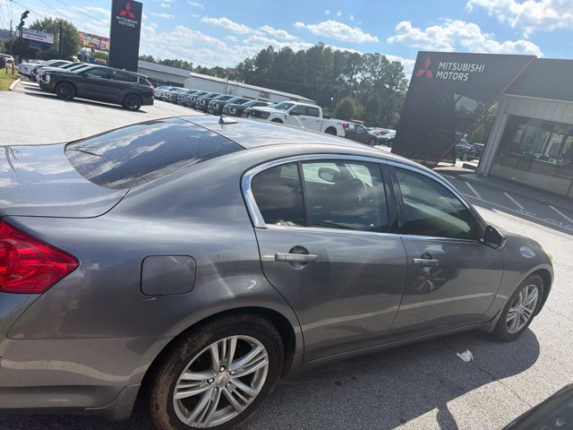 Used 2011 INFINITI G37 x Sedan w/ Premium Pkg AWD/4WD image 4