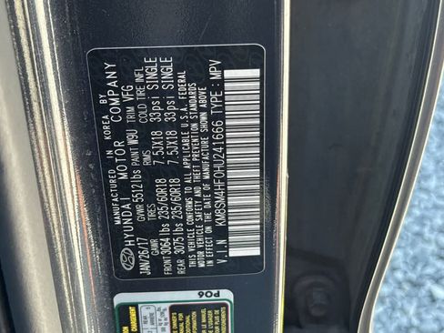 Used 2017 Hyundai Santa Fe SE w/ Cargo Package FWD image 29