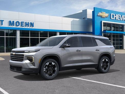 New 2027 Chevrolet Traverse LT w/ Sun and Wheel Package AWD/4WD image 2