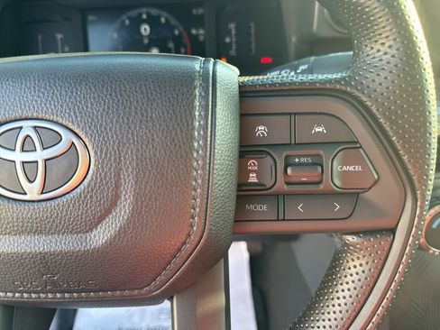 New 2025 Toyota Tacoma SR5 AWD/4WD image 17