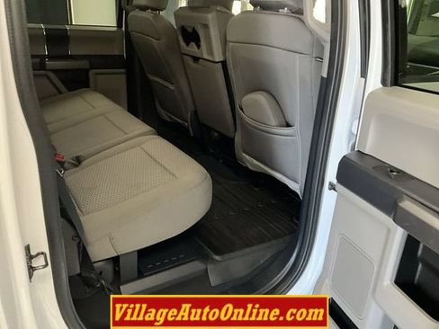 Used 2022 Ford F250 XLT w/ XLT Value Package AWD/4WD image 36