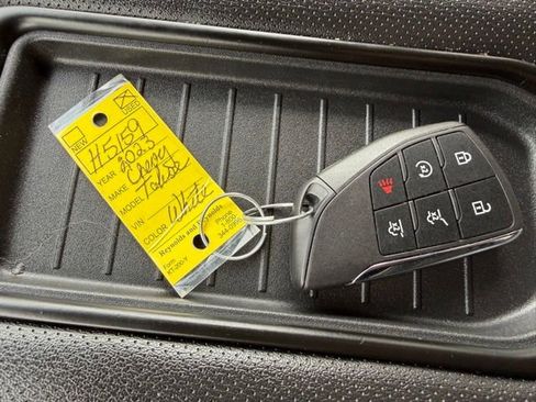 Used 2023 Chevrolet Tahoe Premier AWD/4WD image 47