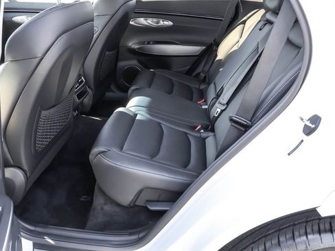 Used 2026 Genesis GV70 2.5T Select image 36