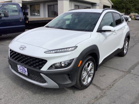 Used 2023 Hyundai Kona SEL w/ Cargo Package image 3