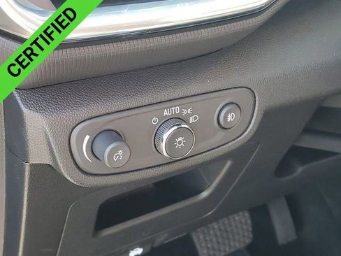 Certified 2023 Chevrolet TrailBlazer LT FWD image 34